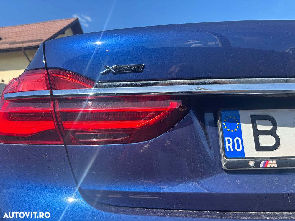 BMW Seria 7 750Li xDrive - 3