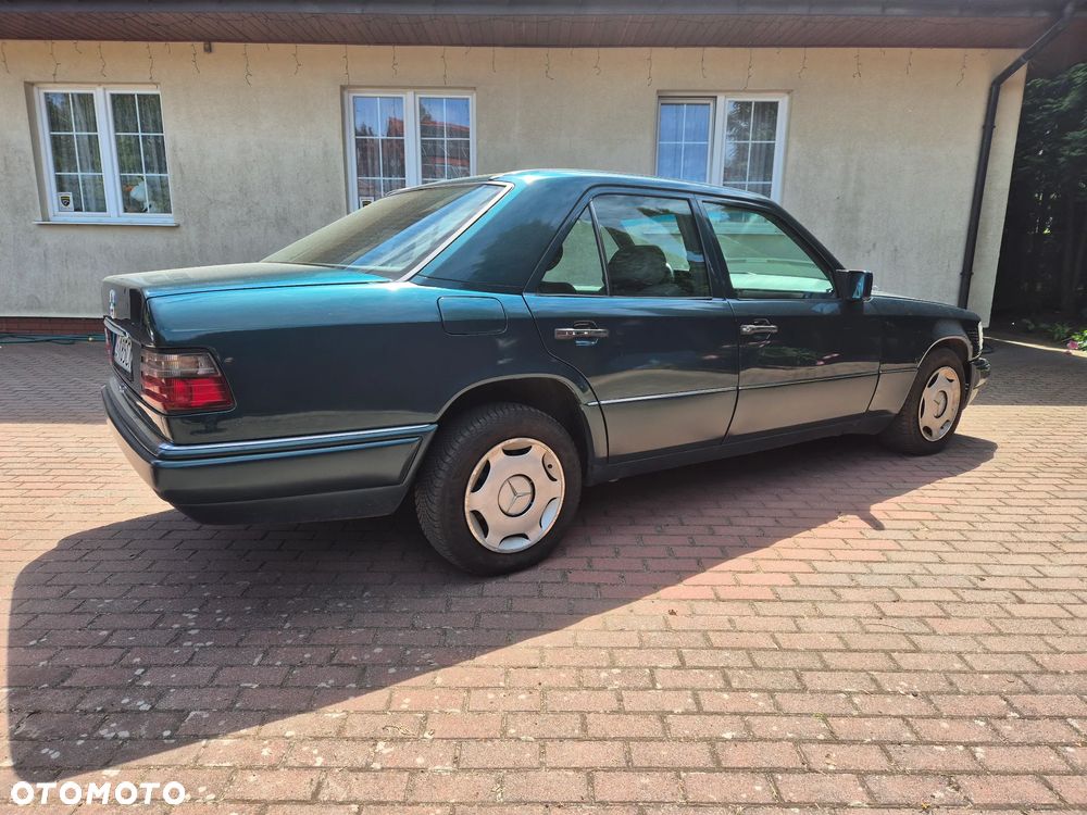 Mercedes-Benz Klasa E - 5