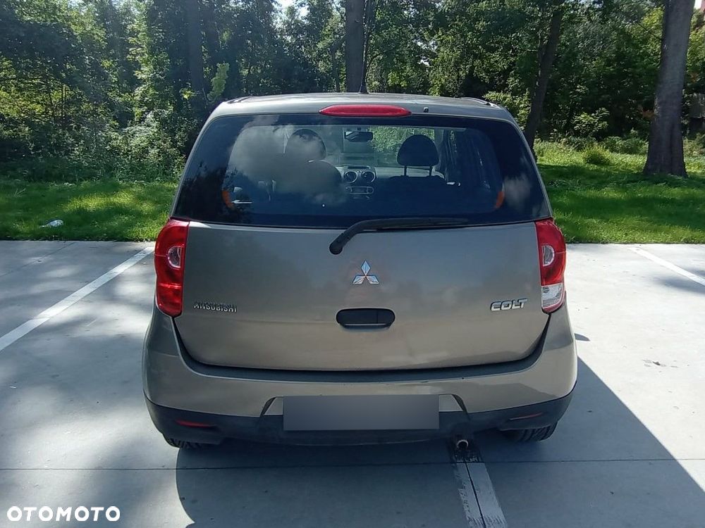 Mitsubishi Colt 1.1 Inform - 3