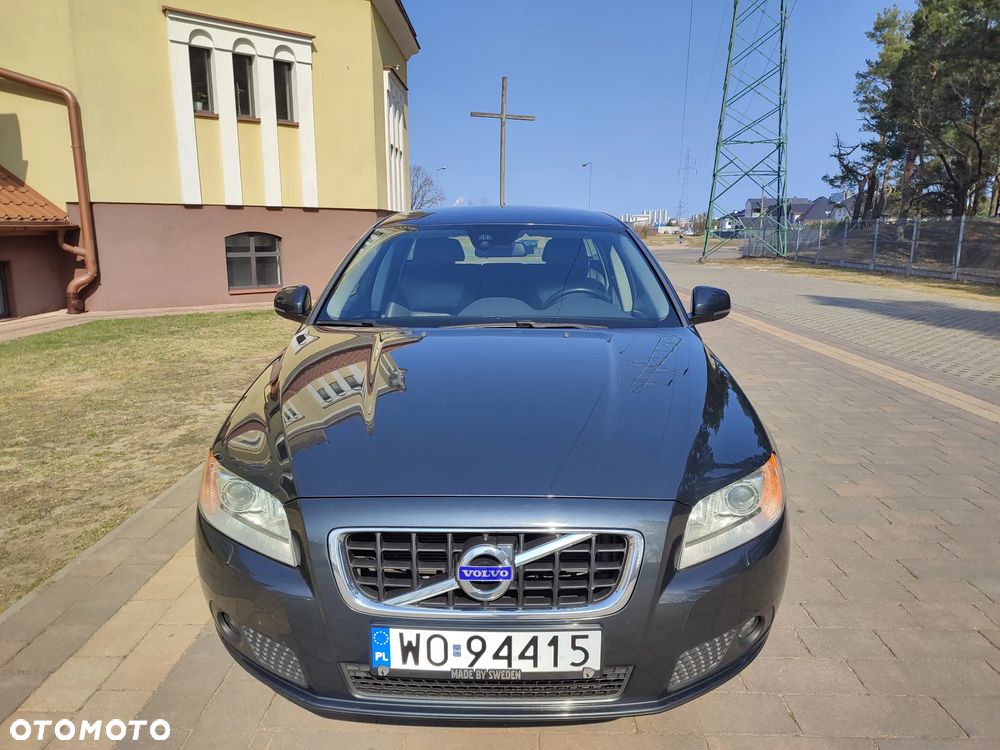 Volvo V70 D4 Geartronic Edition - 6