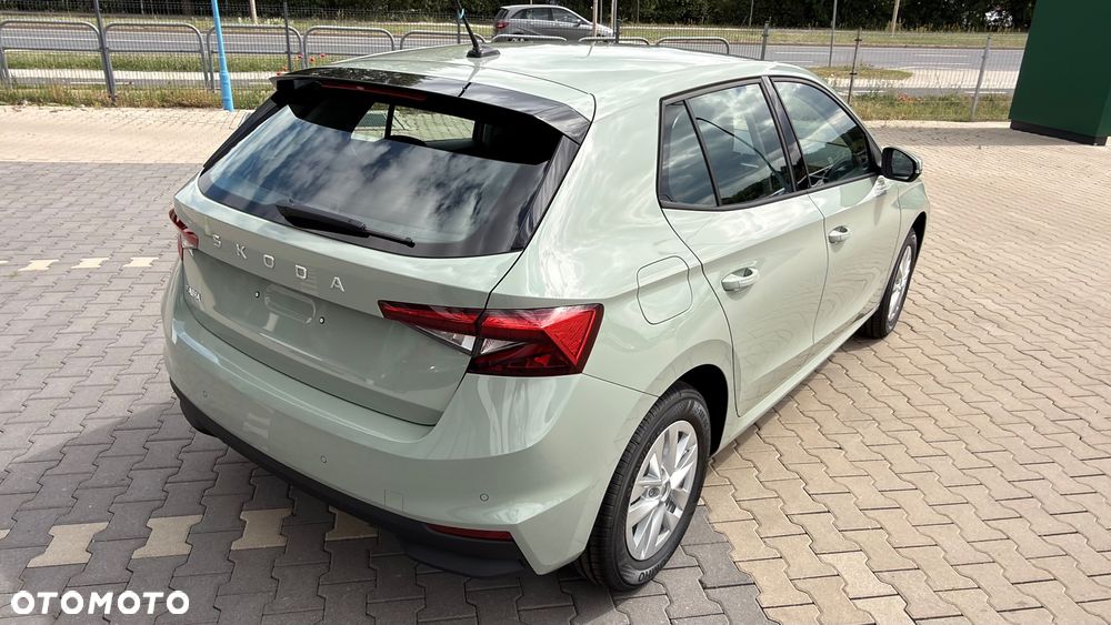 Skoda Fabia 1.0 TSI Drive DSG - 5
