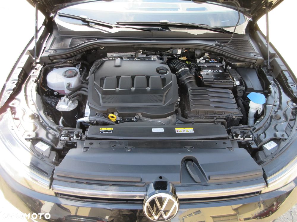 Volkswagen Passat Variant 2.0 TDI SCR 4Mot Elegance DSG - 20