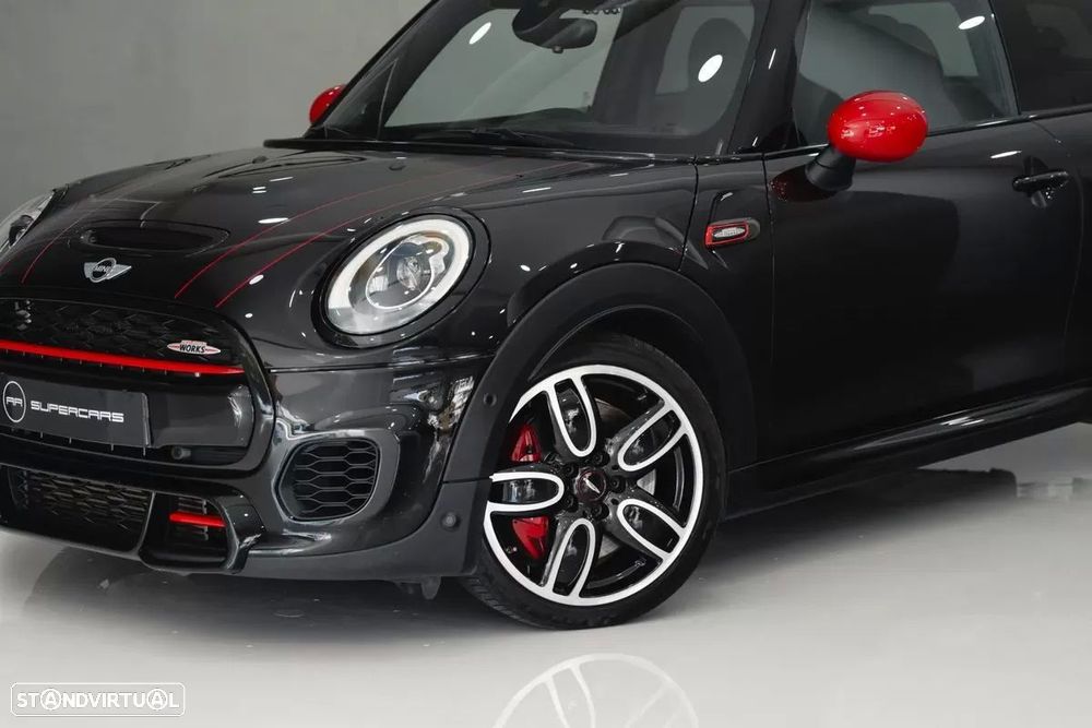 MINI 3 Portas John Cooper Works Auto Desportiva - 3