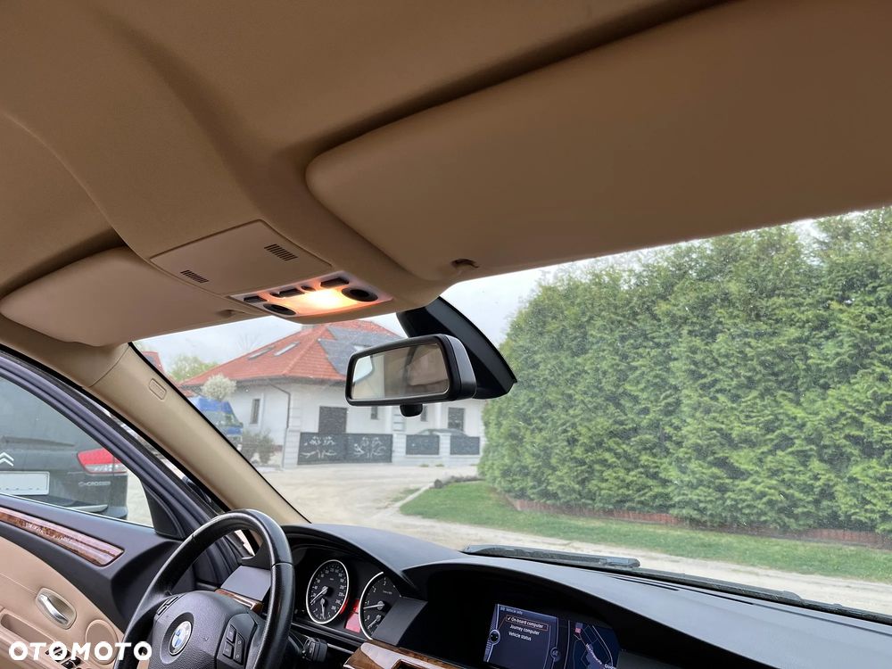 BMW Seria 5 523i Edition Exclusive - 13