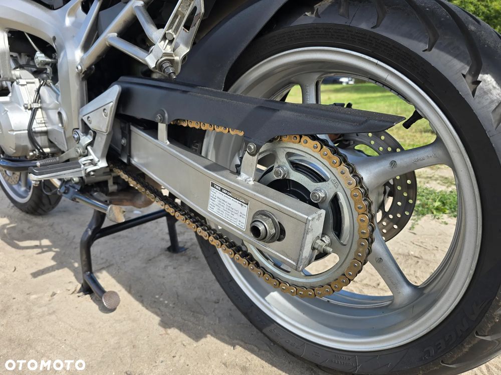 Yamaha FZ6 - 10