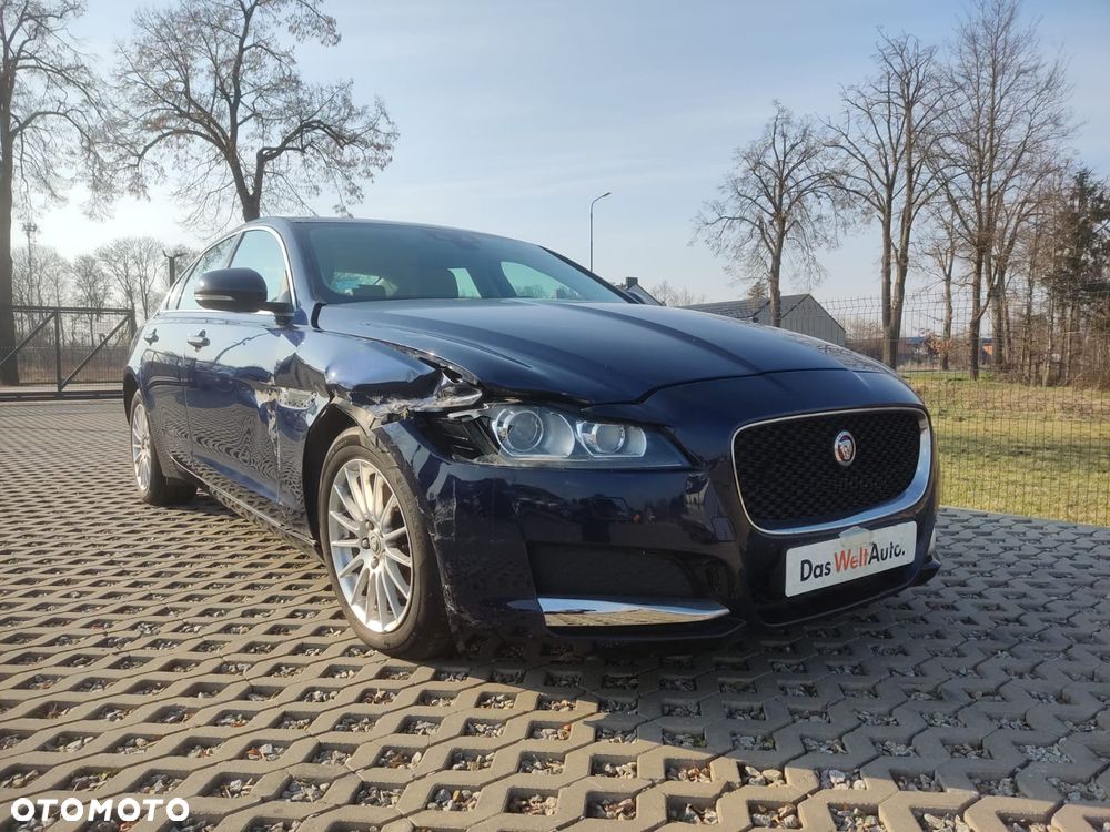 Jaguar XF E-Performance Prestige - 8