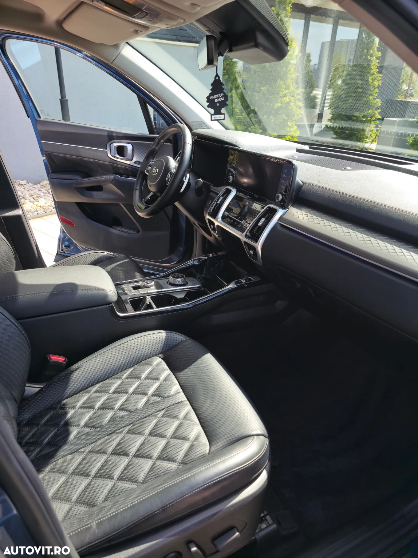 Kia Sorento 2.2 DSL 8DCT 4x2 5P Premium - 24