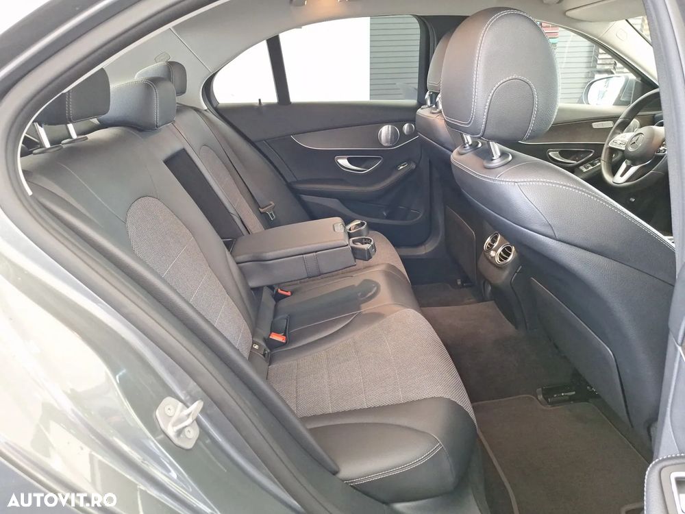 Mercedes-Benz C 220 d Aut - 15