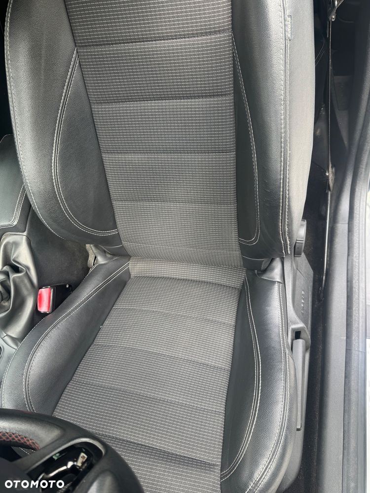 Renault Megane - 9