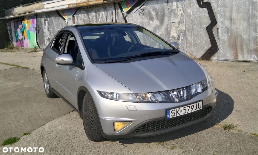 Honda Civic 1.8 Executive - 3