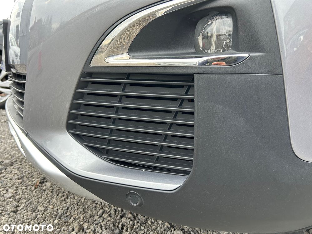 Peugeot 3008 1.5 BlueHDi Allure S&S - 32