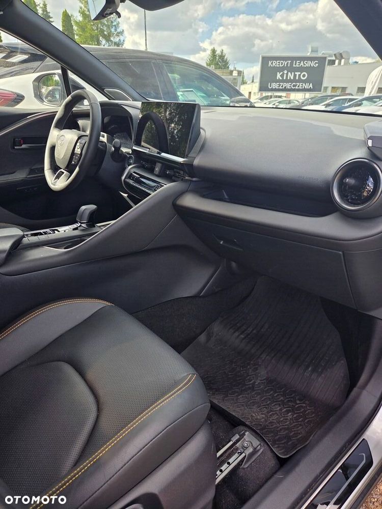Toyota C-HR - 26