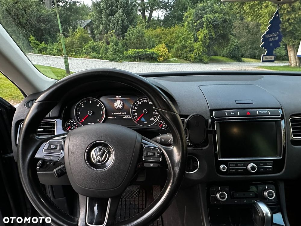 Volkswagen Touareg 3.0 V6 TDI BMT Business Line - 33