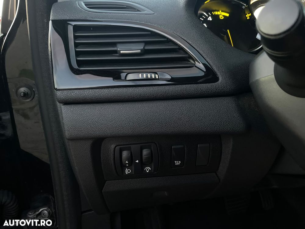 Renault Megane ENERGY dCi 110 EDC BOSE EDITION - 18