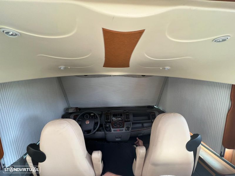 Pilote Explorateur G730 FC - 17