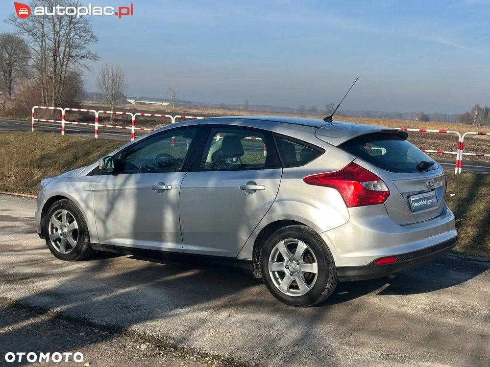 Ford Focus - 18
