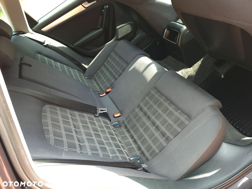 Audi A4 Avant - 14