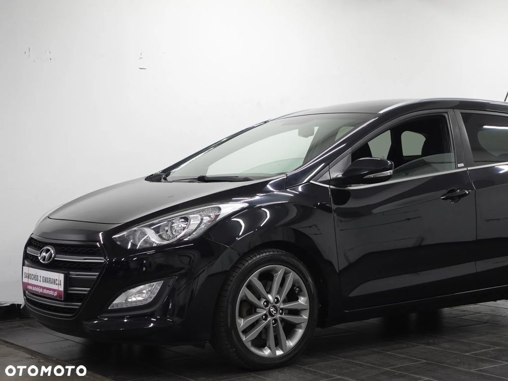 Hyundai i30 1.6 CRDI Passion - 14