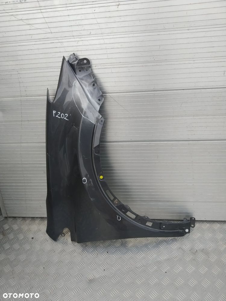 B396/F202/A913/F836/F968/F980/F997 PRAWY BŁOTNIK TOYOTA RAV-4 2013- - 1