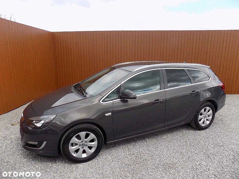 Opel Astra 1.4 Turbo Selection - 28
