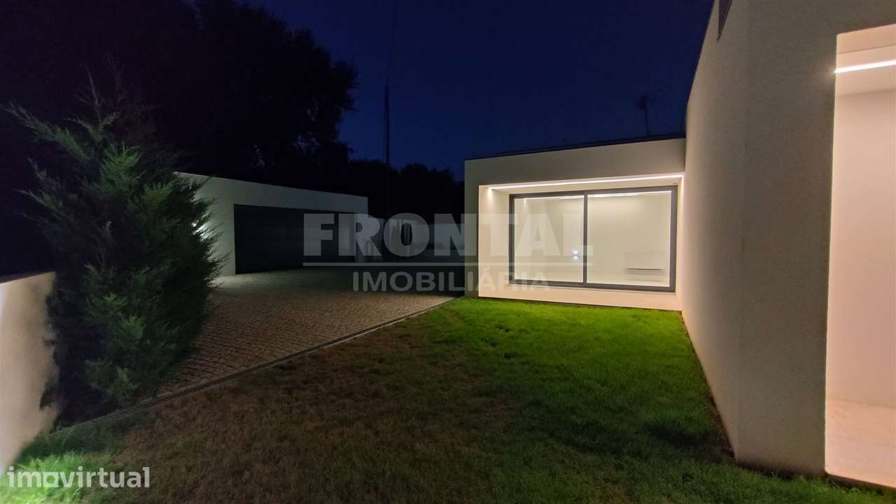 Moradia T3 Nova com Piscina - Sôpo - Grande imagem: 5/60