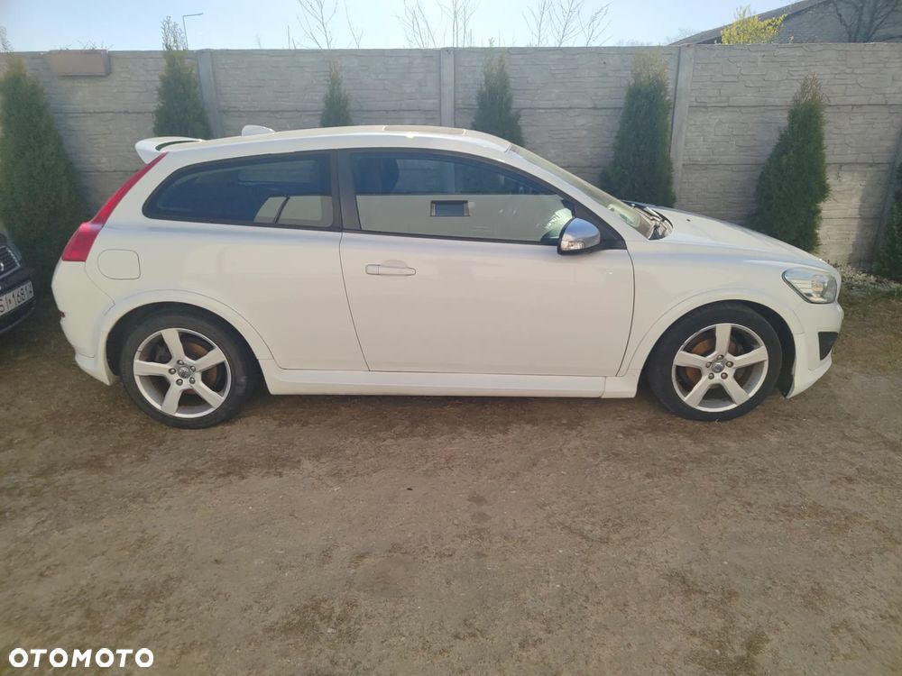 Volvo C30 D2 R-Design - 7