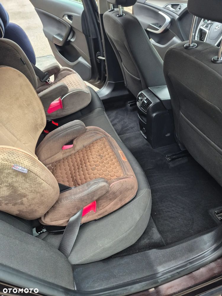 Opel Insignia 2.0 CDTI - 7