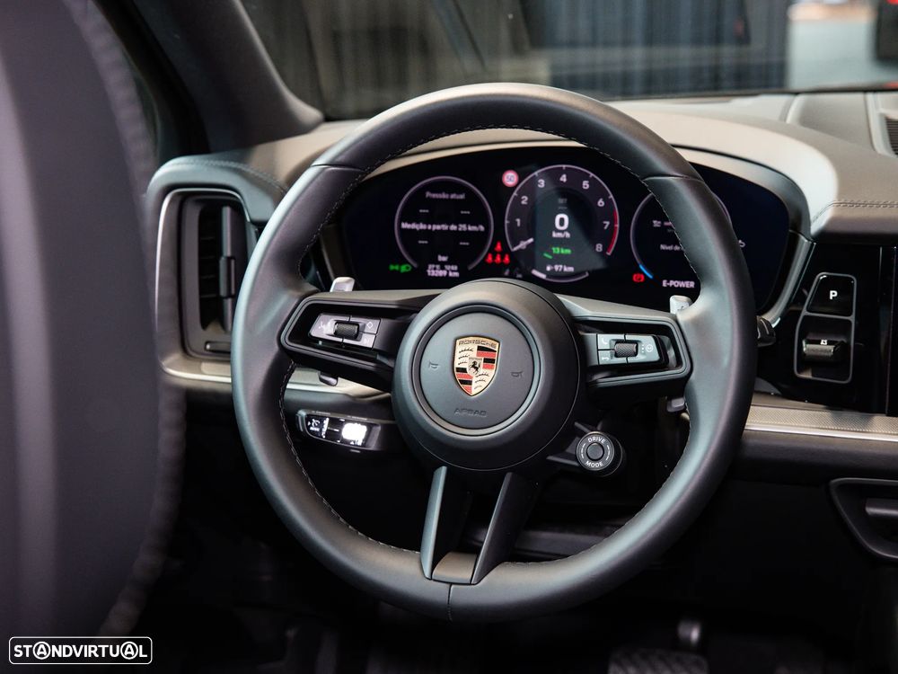Porsche Cayenne E-Hybrid - 38