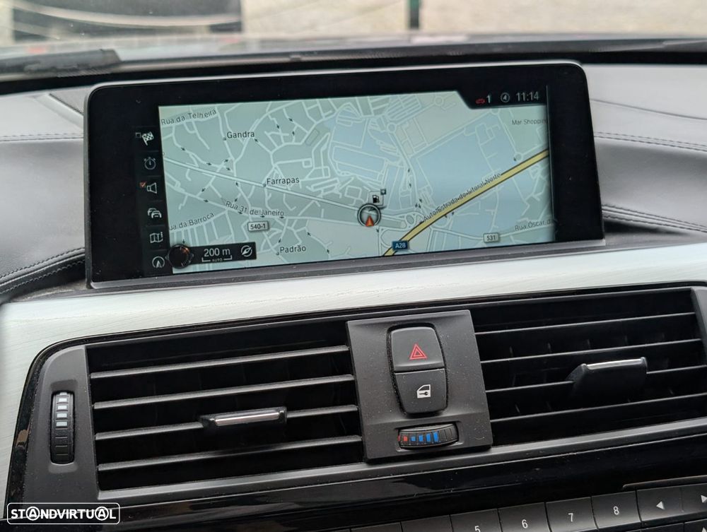 BMW 330 e iPerformance Line Luxury - 20