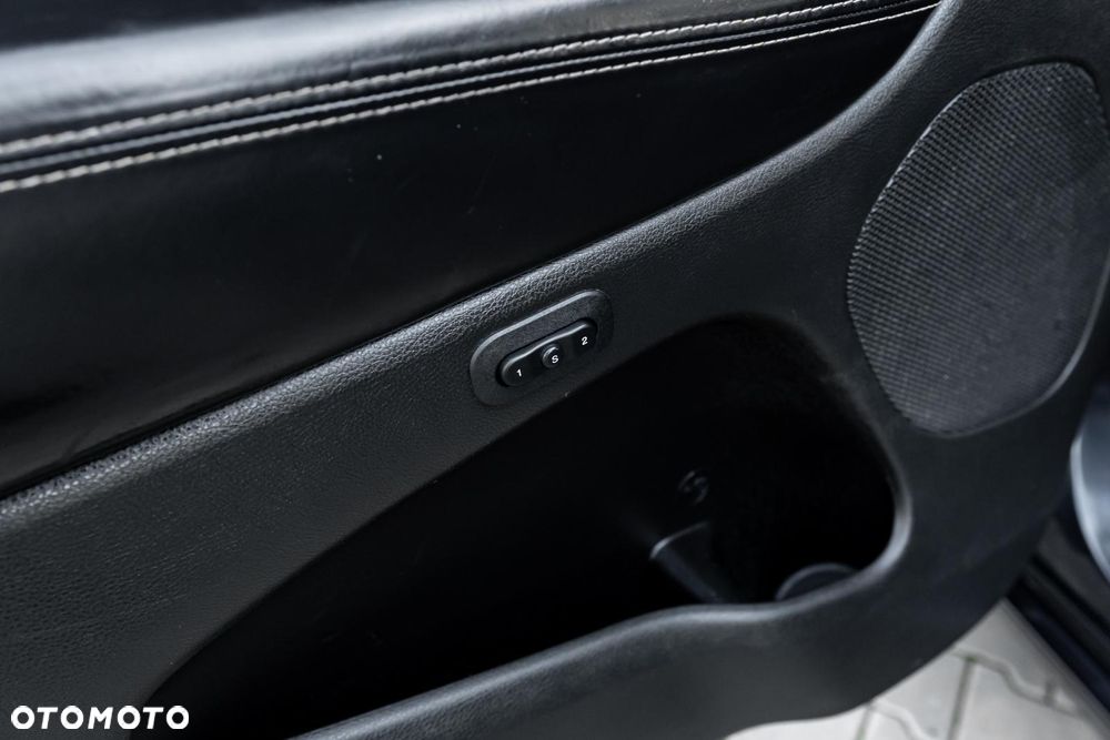 Jeep Grand Cherokee 3.0 CRD Overland Summit - 24