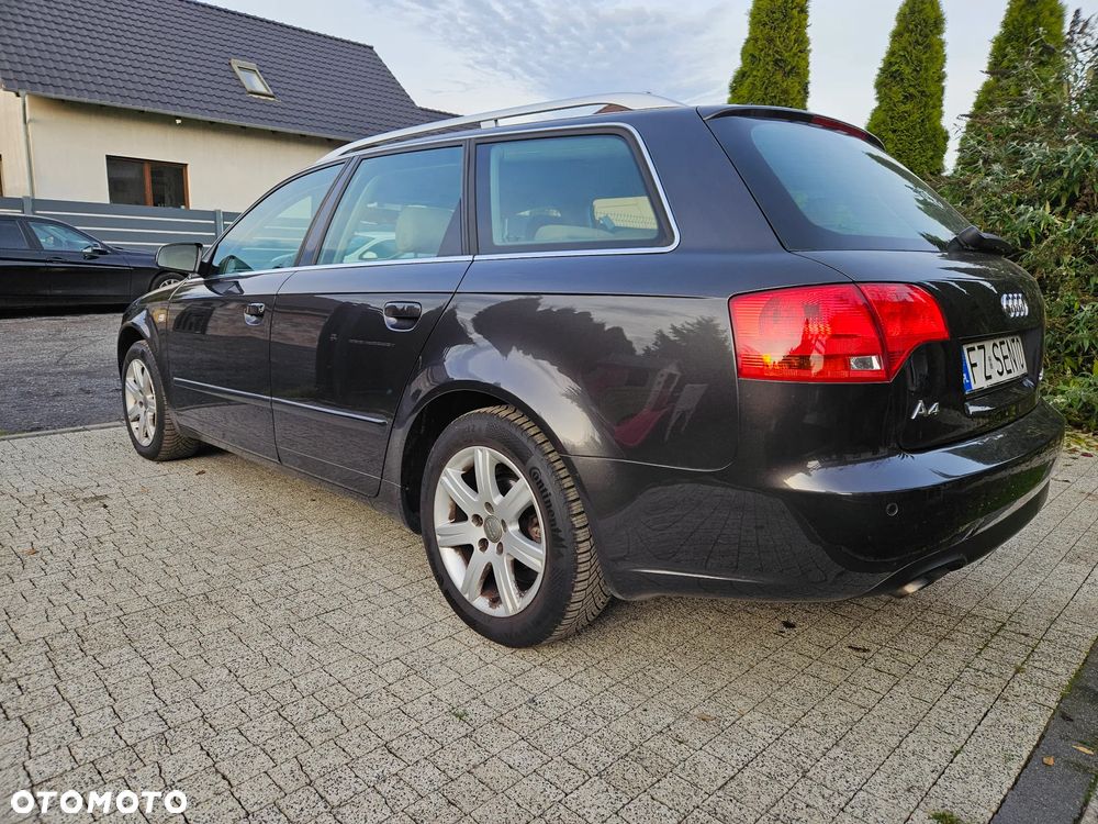 Audi A4 Avant 2.0 TDI - 6