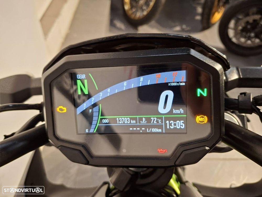 Kawasaki Z 650 - 5