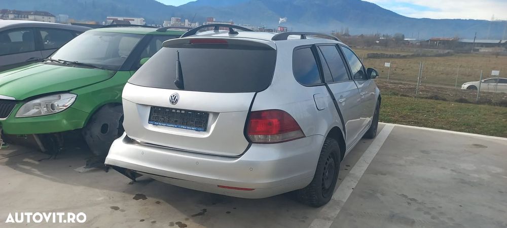 Dezmembram VW Golf VI 2.0 TDI CFHC - 5