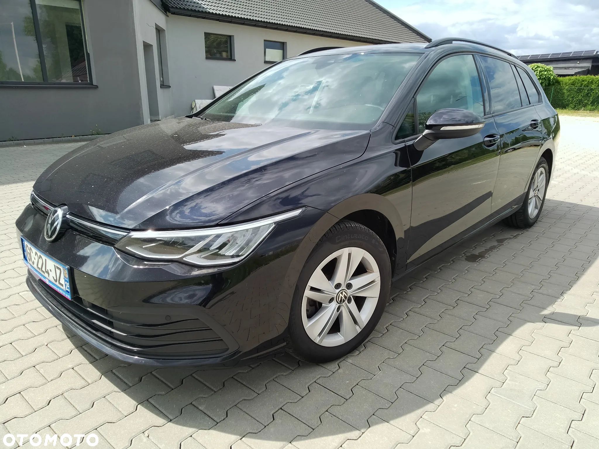 Volkswagen Golf VIII 2.0 TDI - 1