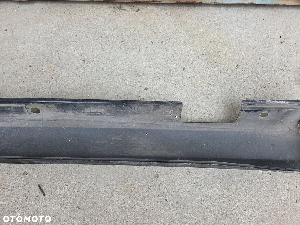 Listwa nakładka progu lewa Mercedes B-klasa W246   A246690024 - 15