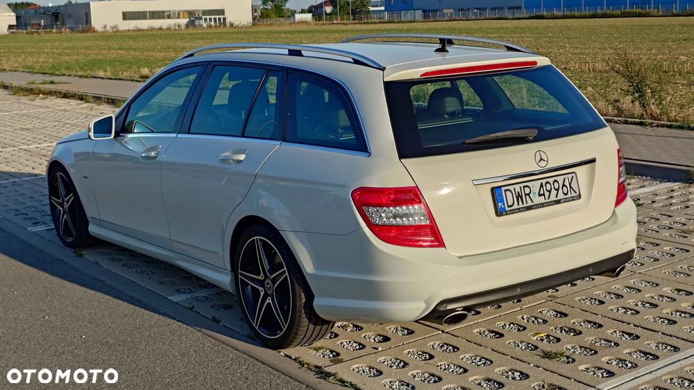 Mercedes-Benz Klasa C 320 CDI Avantgarde 4-Matic - 8
