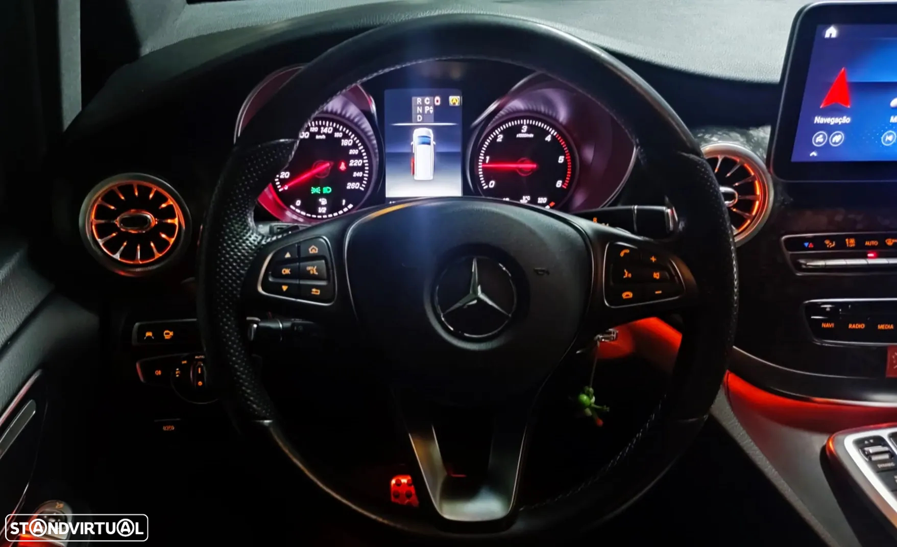 Mercedes-Benz V 250 d Longo Avantgarde - 14