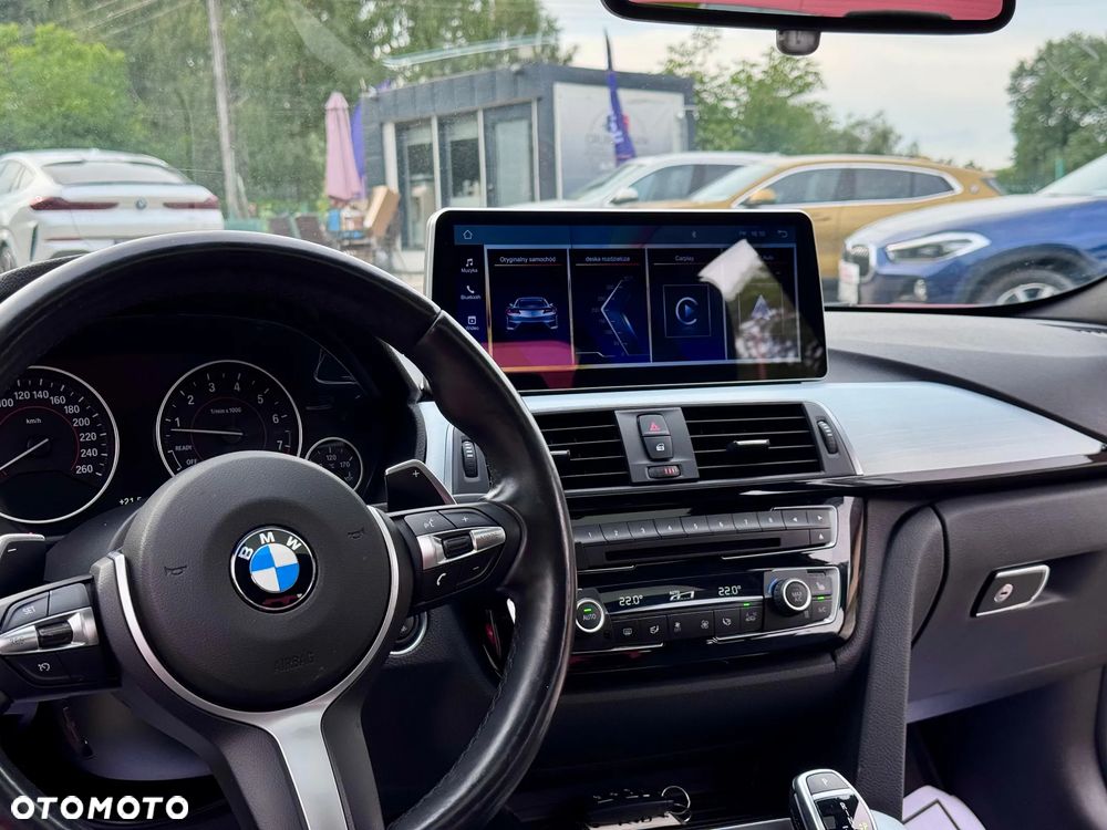 BMW Seria 3 328i - 29