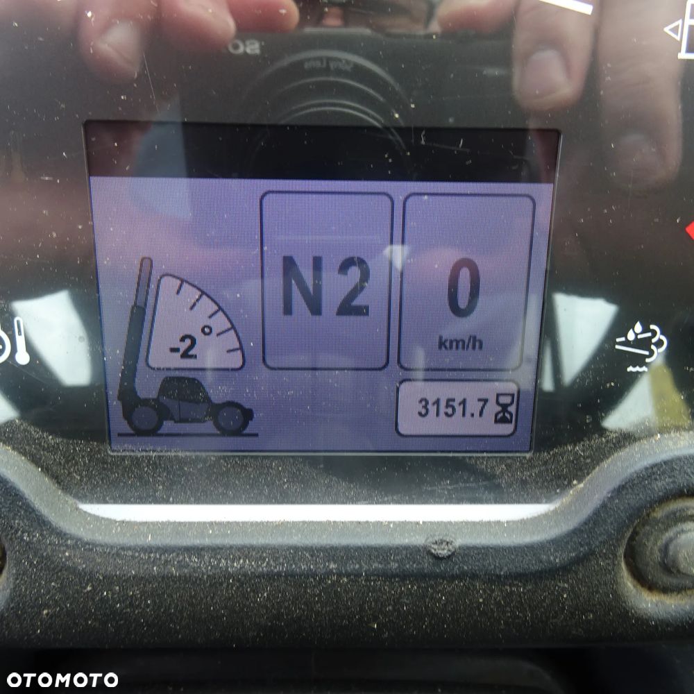 Caterpillar TH 357D - 7