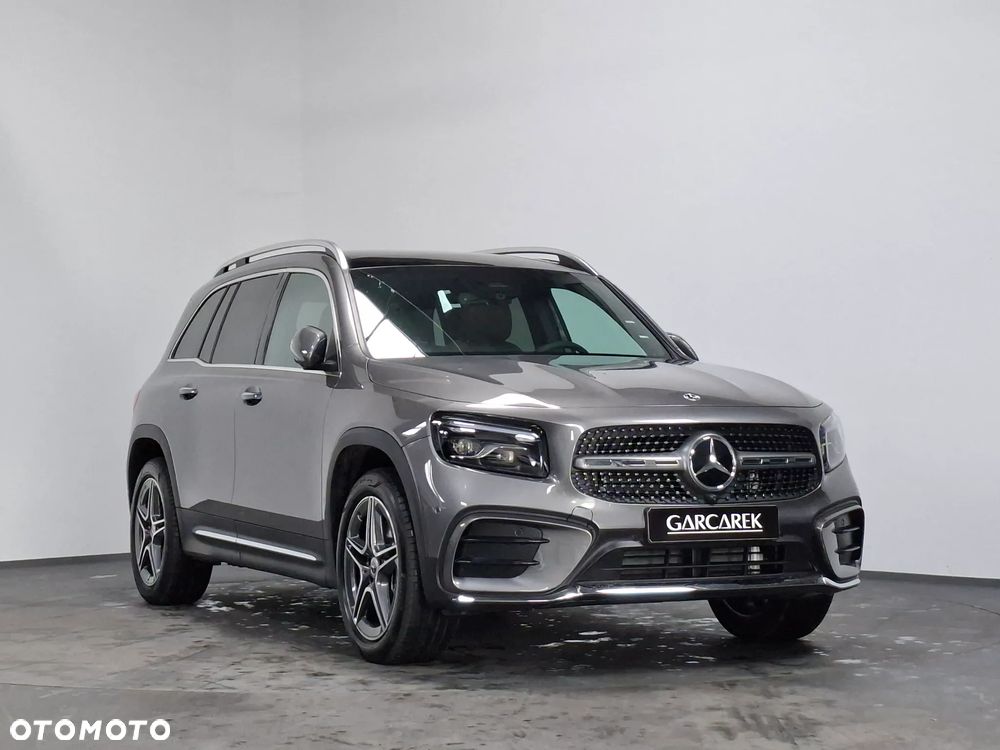 Mercedes-Benz GLB 220 mHEV 4-Matic AMG Line 8G-DCT - 10