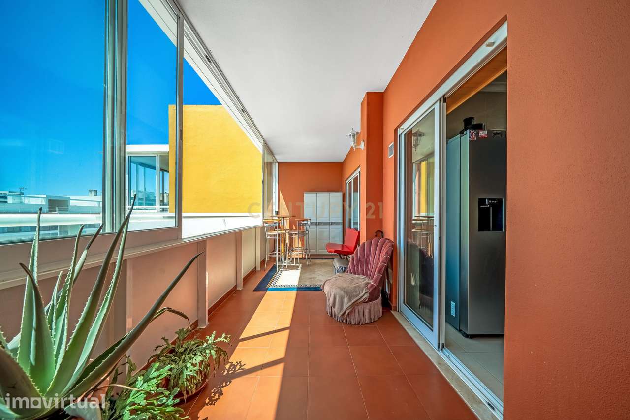 Apartamento T3 no Centro de Portimão | Varanda, Vistas Desafogadas e E - Grande imagem: 5/32
