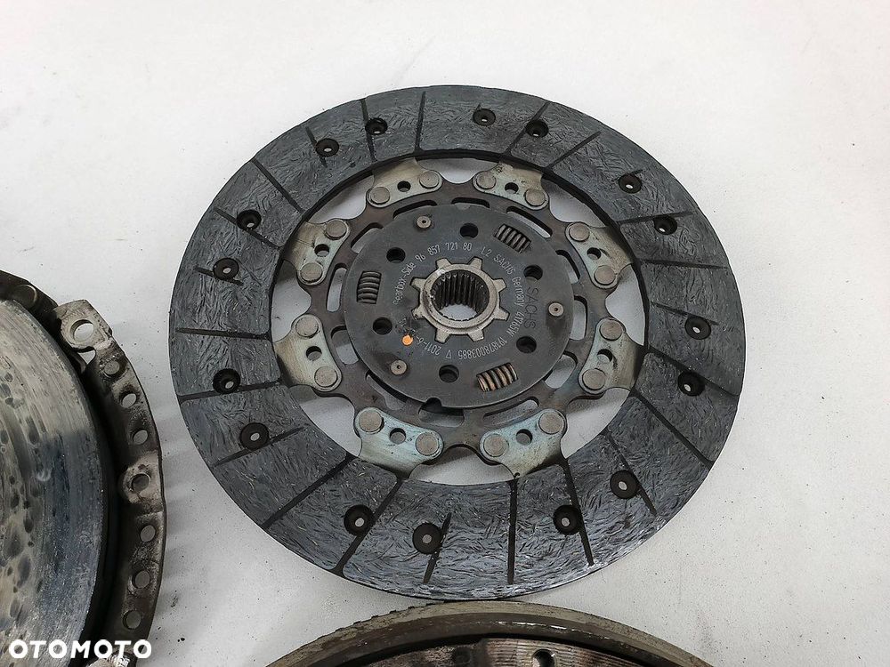KOŁO DWUMASOWE KOMPLETNE PEUGEOT 308 SW 9673707580  9685772180 20110622 - 4