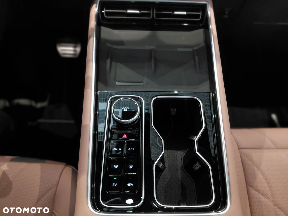 Chery Tiggo 9 - 17