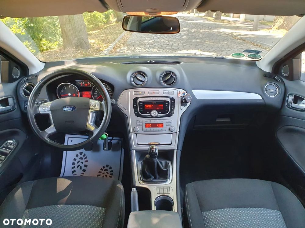 Ford Mondeo Turnier 2.0 Titanium - 8