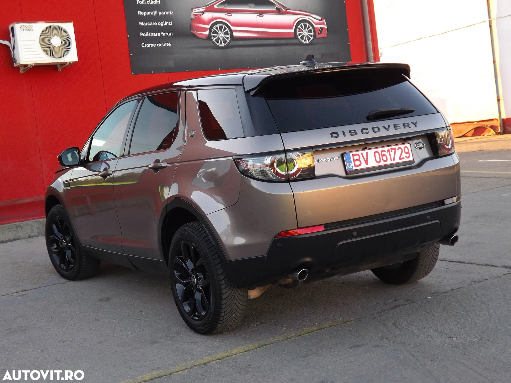 Land Rover Discovery Sport 2.0 l TD4 HSE Luxury Aut. - 7