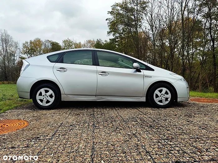Toyota Prius - 15