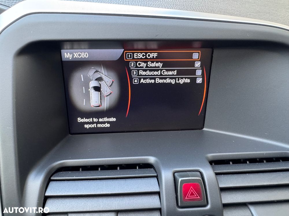 Volvo XC 60 2.4D AWD Summum - 14