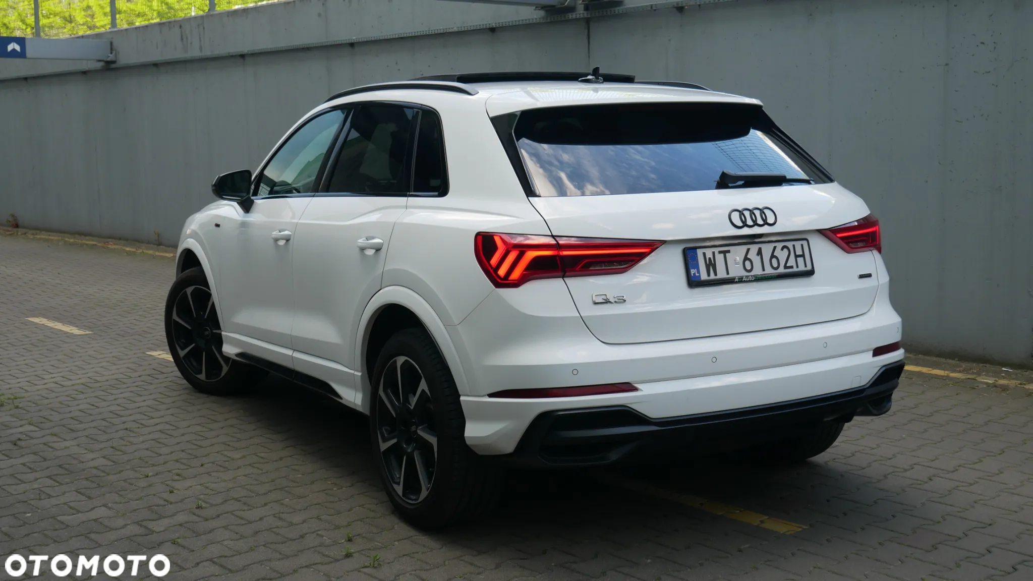 Audi Q3 45 TFSI quattro S tronic S line - 4