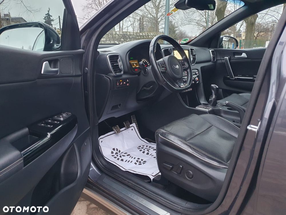 Kia Sportage 1.6 T-GDI AWD GT LINE - 9