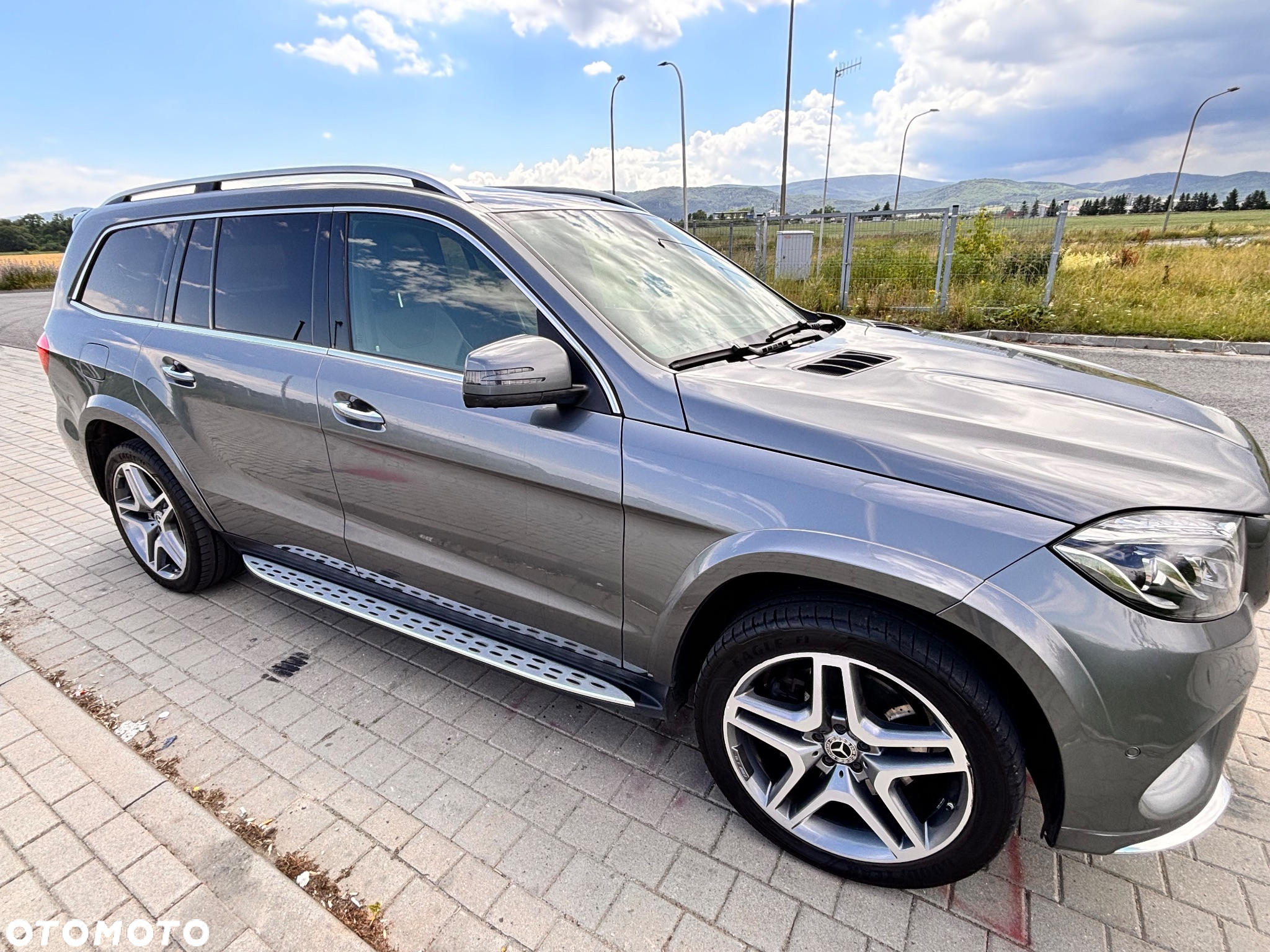 Mercedes-Benz GLS 350 d 4Matic 9G-TRONIC AMG Line - 4